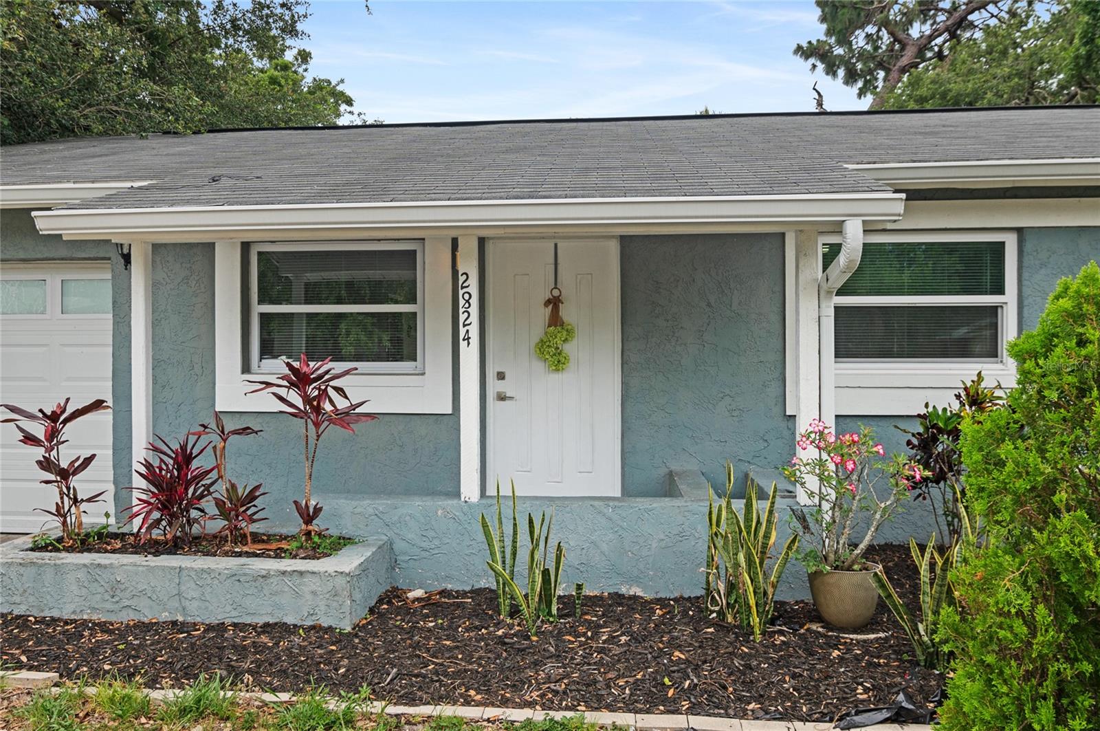 Image 3 of 32 For 2824 Oaklawn Avenue