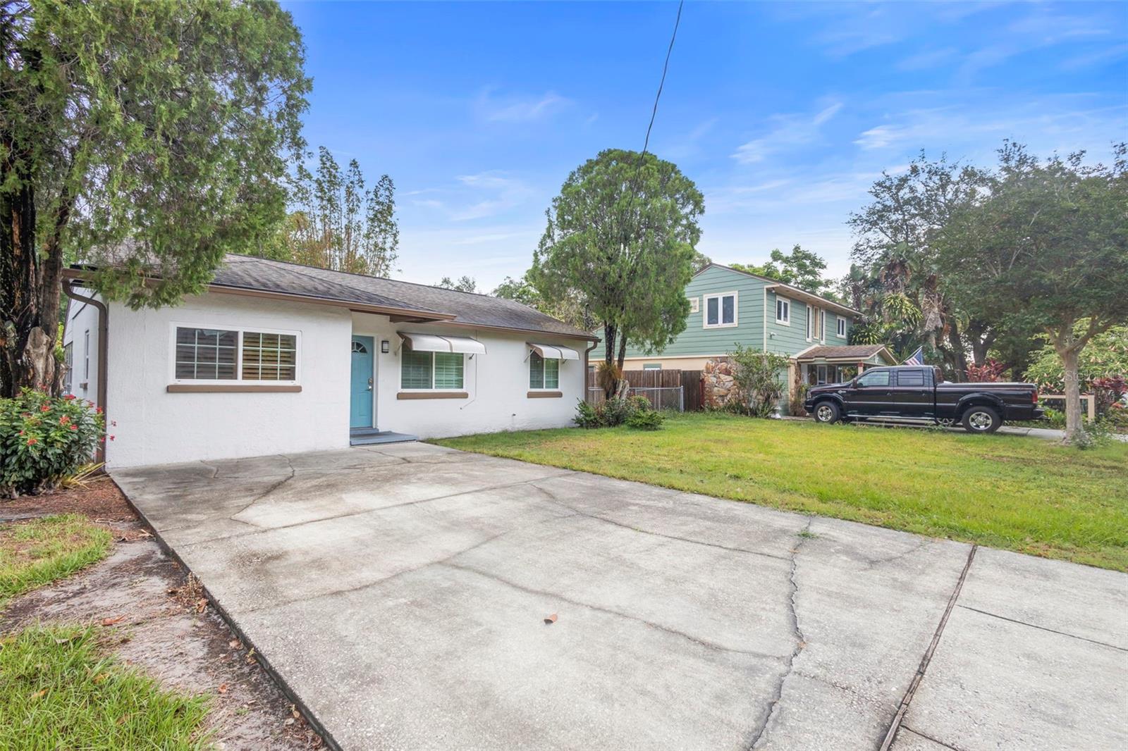 Image 2 of 19 For 2123 Weber Street