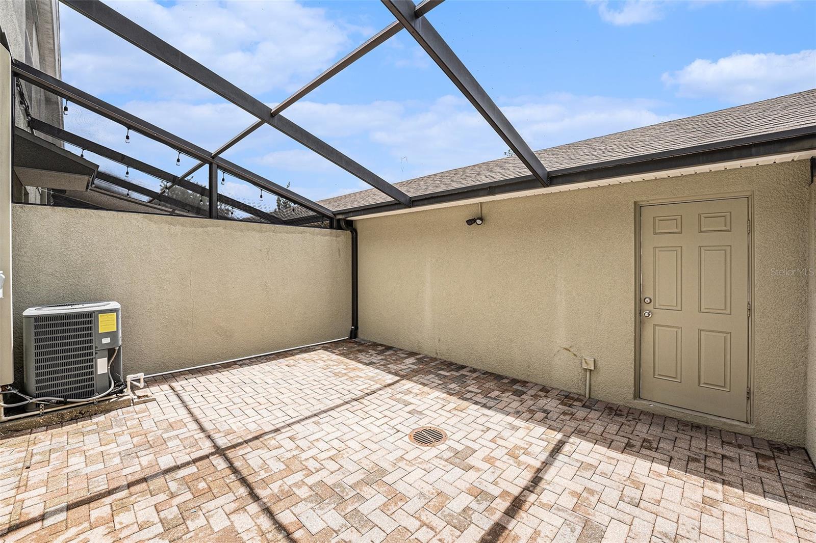 Image 15 of 15 For 14174 Oakham Street