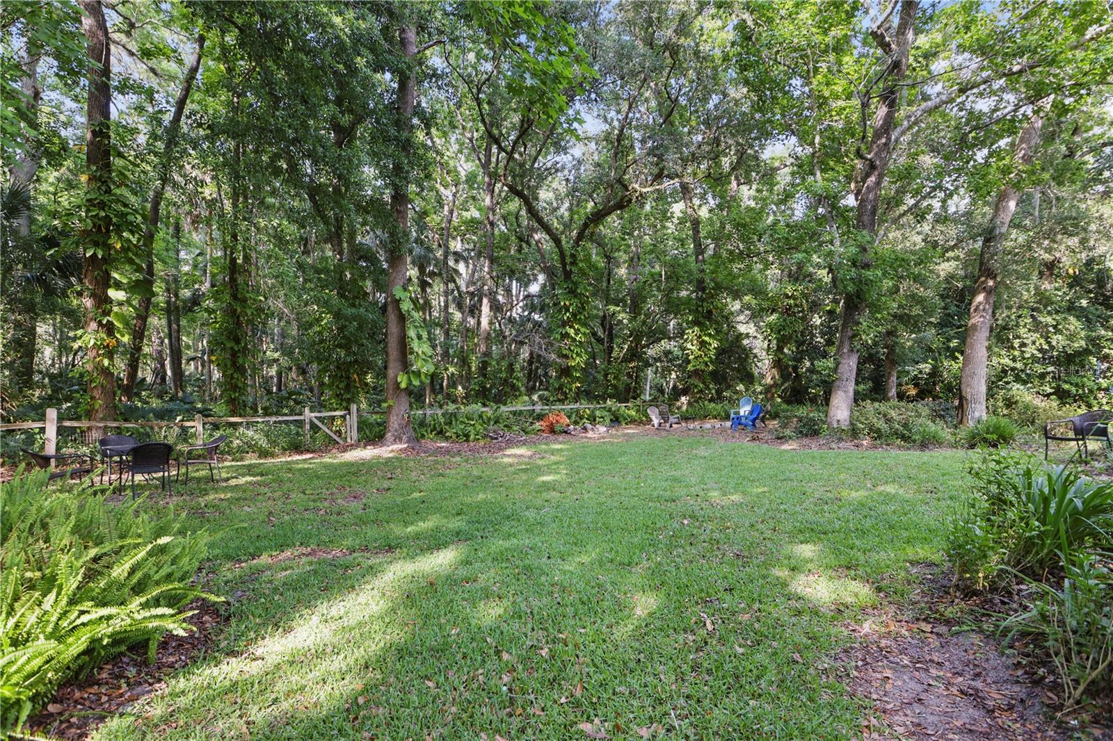 Image 44 of 51 For 628 Riverpark Circle