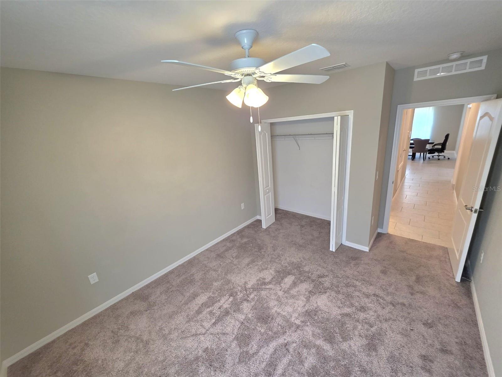 Image 12 of 26 For 206 Barrington Drive