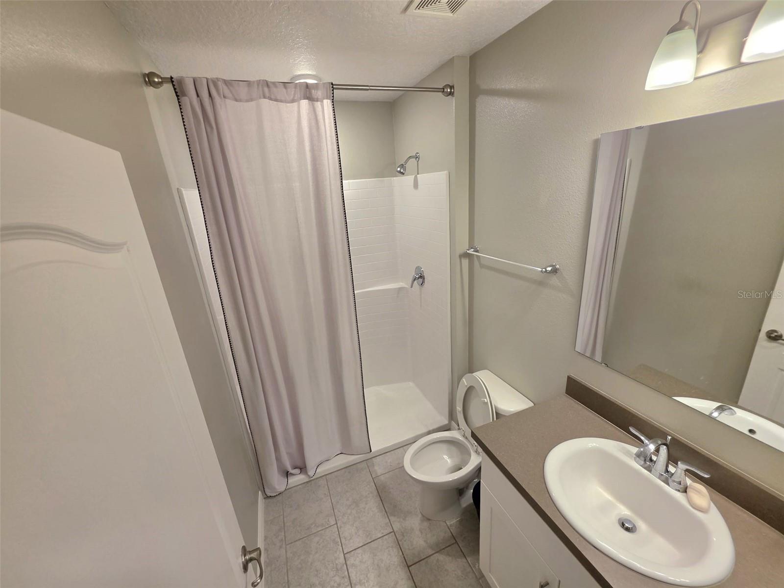 Image 21 of 26 For 206 Barrington Drive