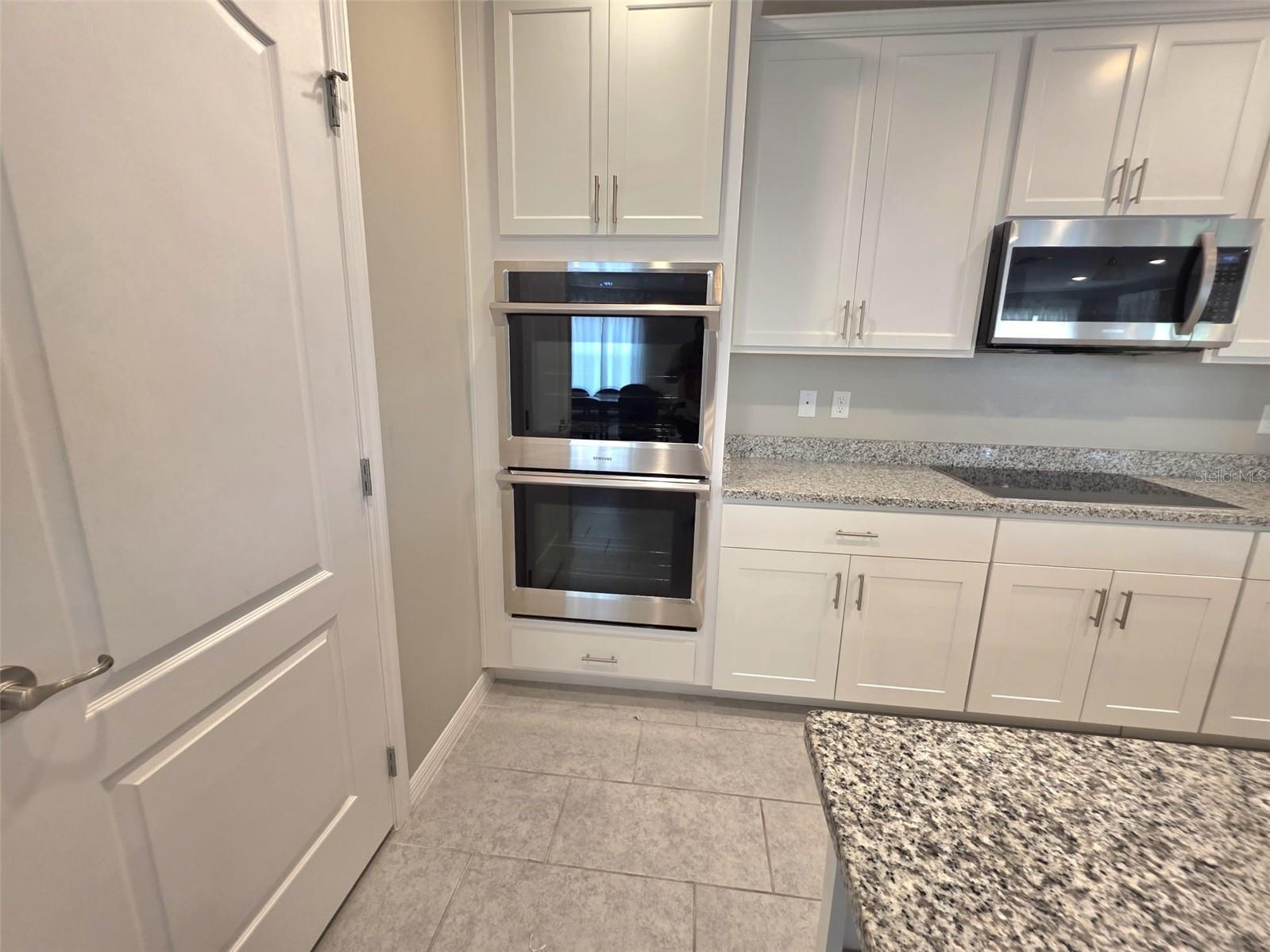 Image 4 of 26 For 206 Barrington Drive