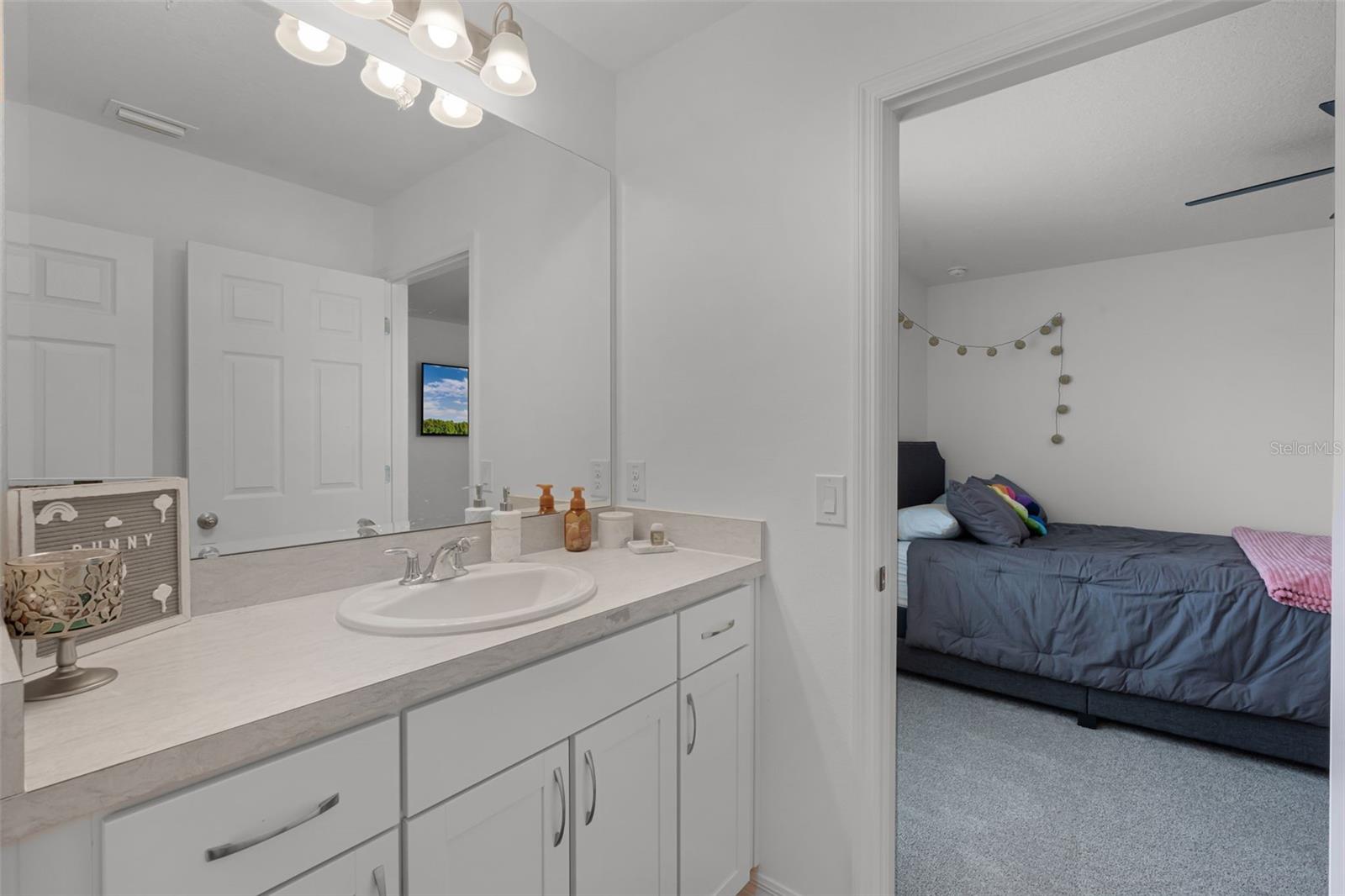 Image 30 of 56 For 4829 Cedar Bay Terrace