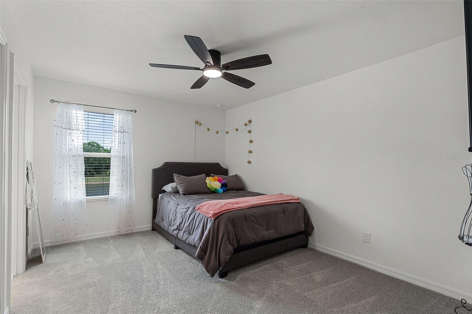 Image 32 of 56 For 4829 Cedar Bay Terrace