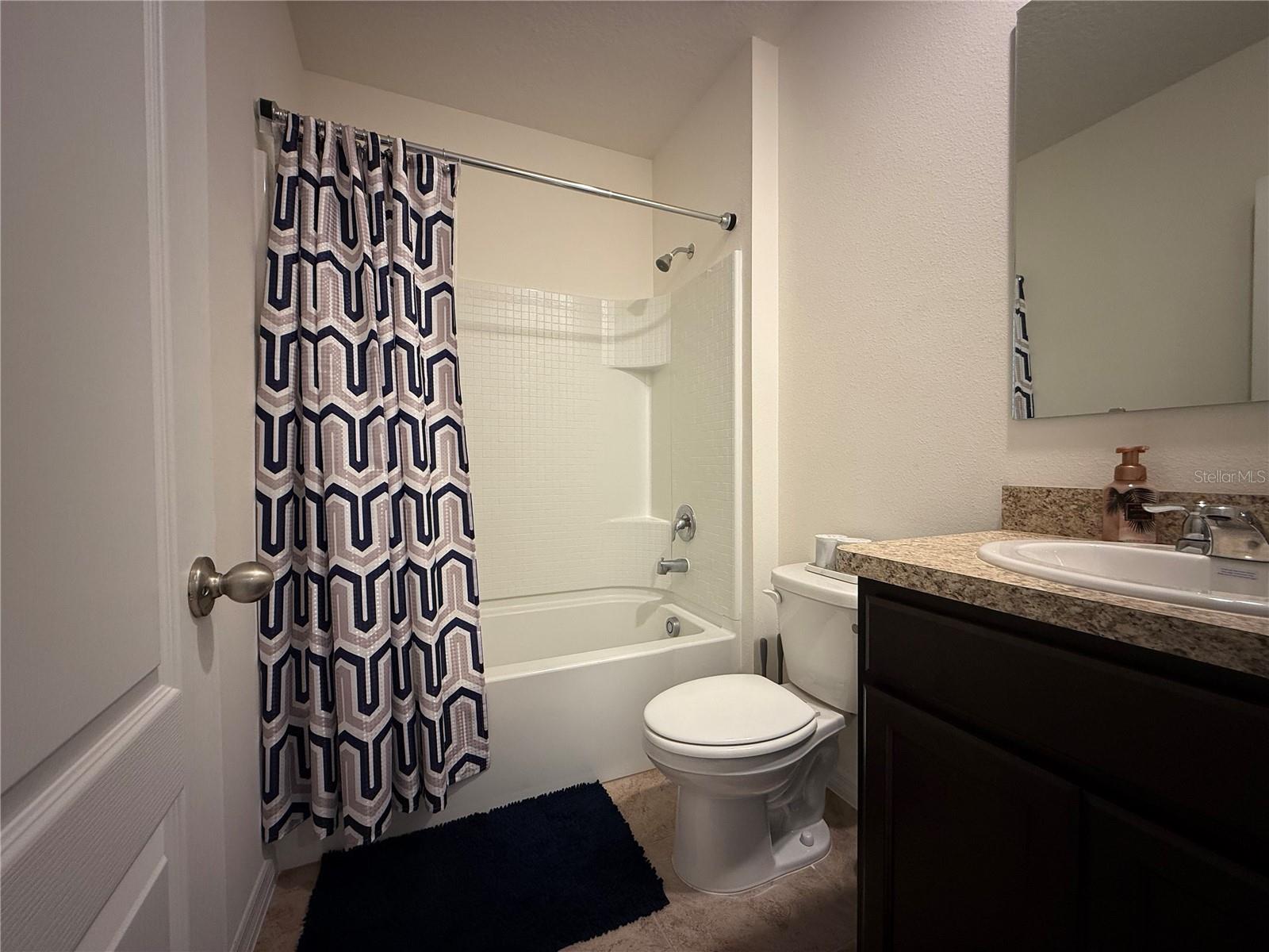 Image 24 of 35 For 1840 Henin Circle