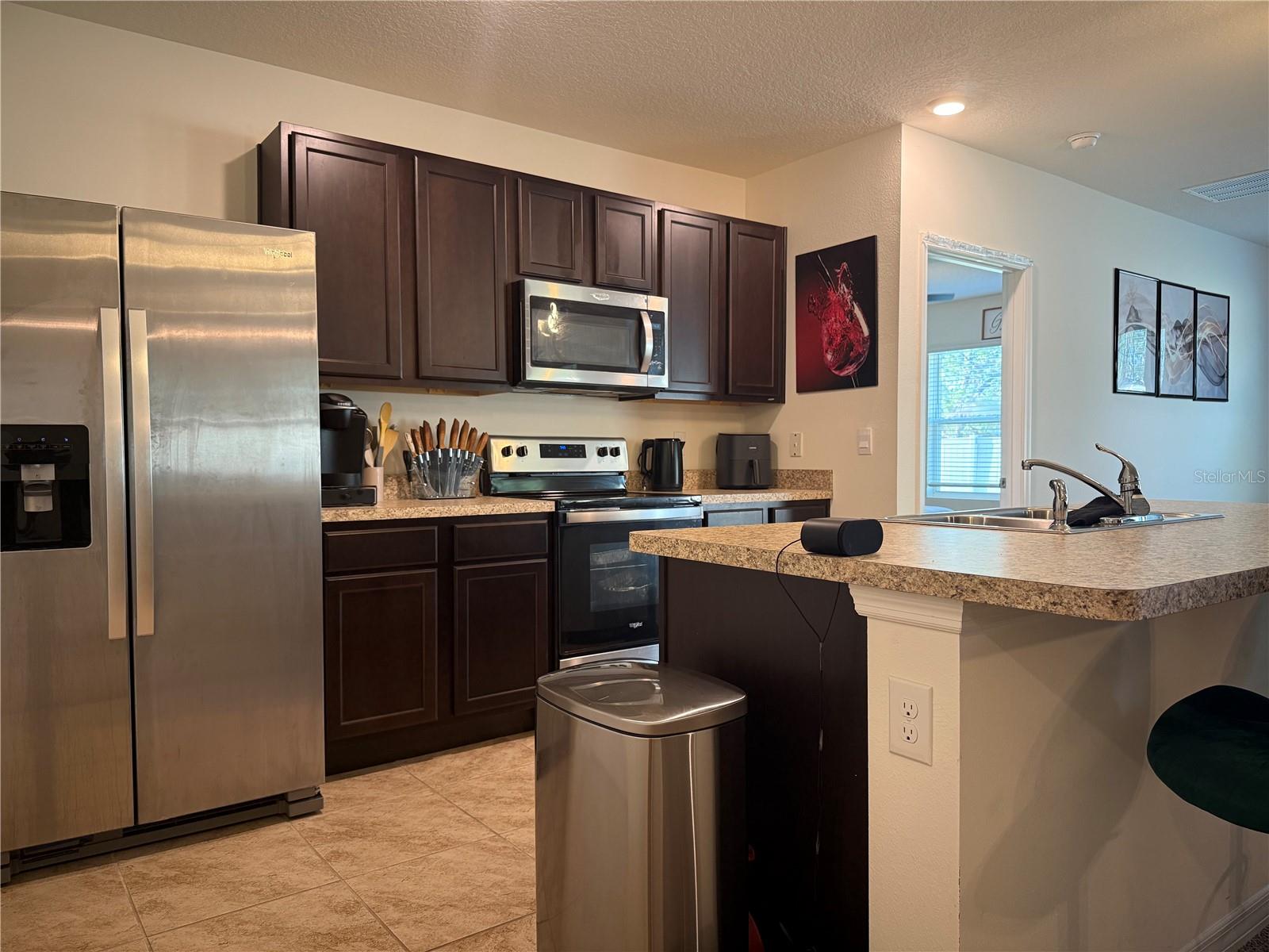 Image 7 of 35 For 1840 Henin Circle