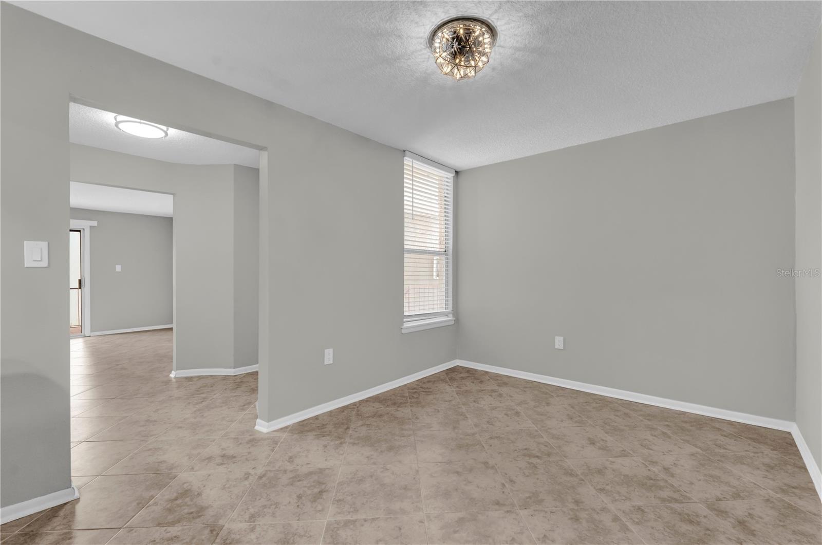 Image 6 of 23 For 514 Orange Drive 31
