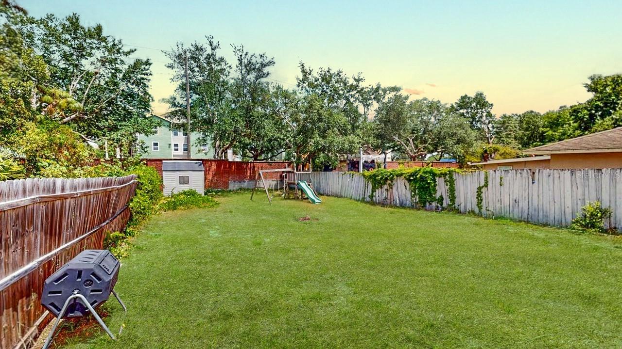 Image 3 of 37 For 12381 Antonio Circle