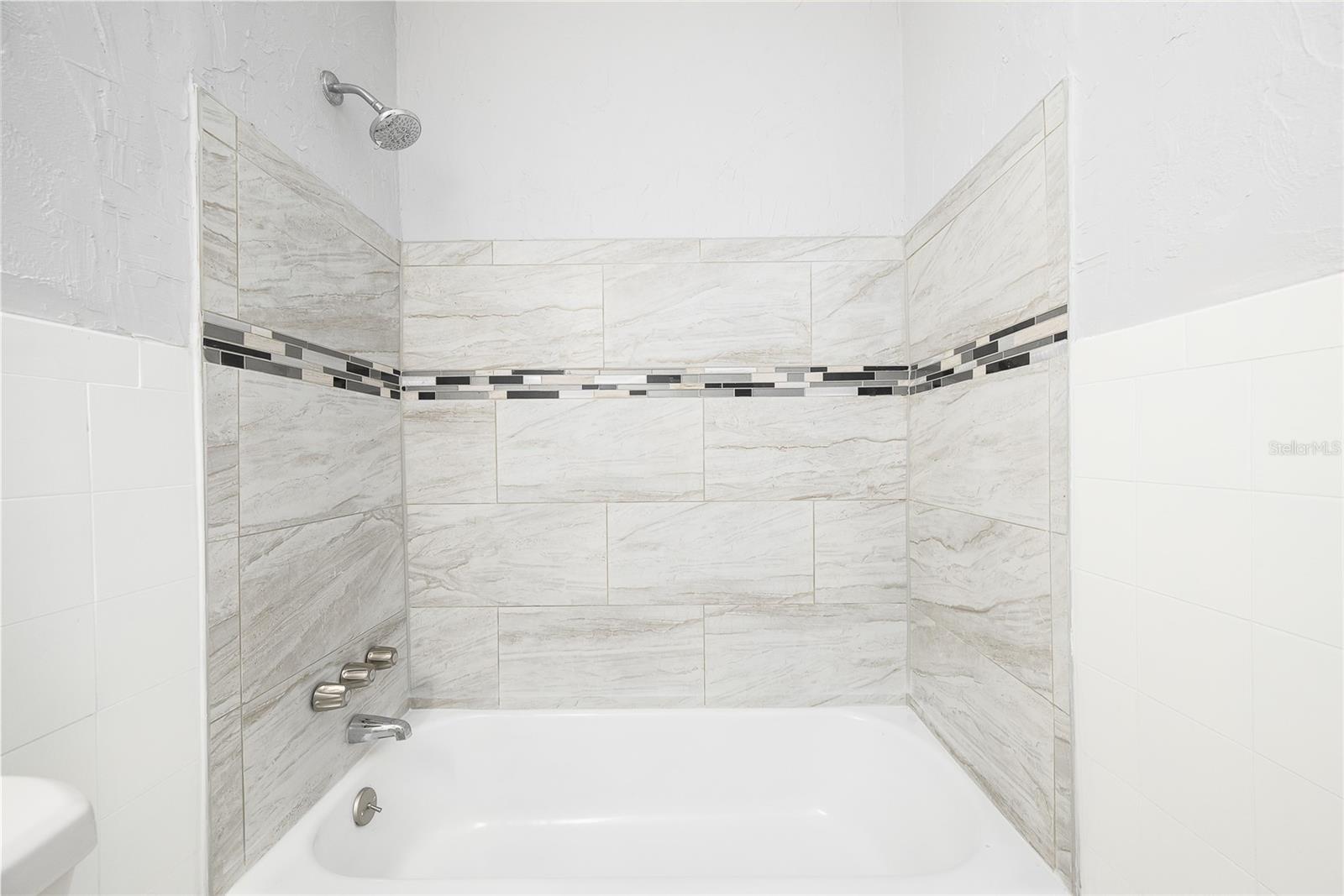 Image 15 of 20 For 4824 Shoshone Street