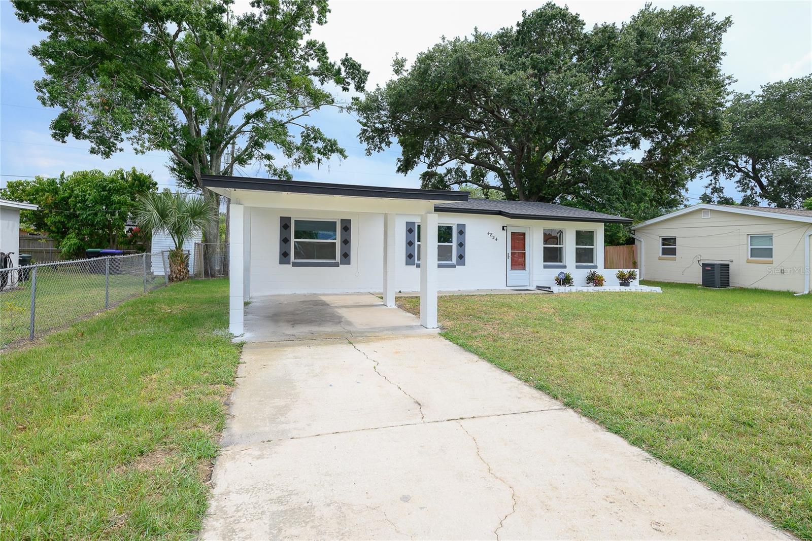 Image 2 of 20 For 4824 Shoshone Street