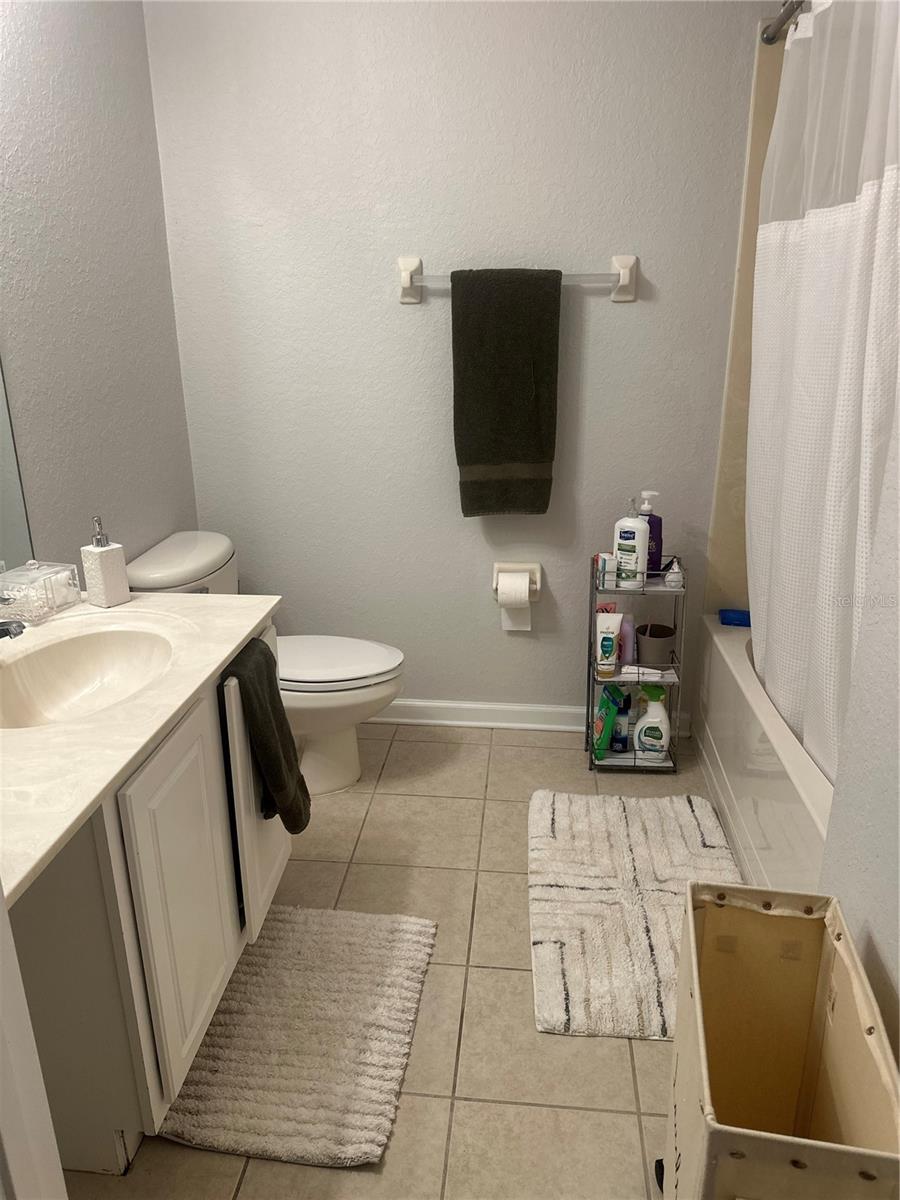 Image 21 of 25 For 6450 Alcalde Court 106