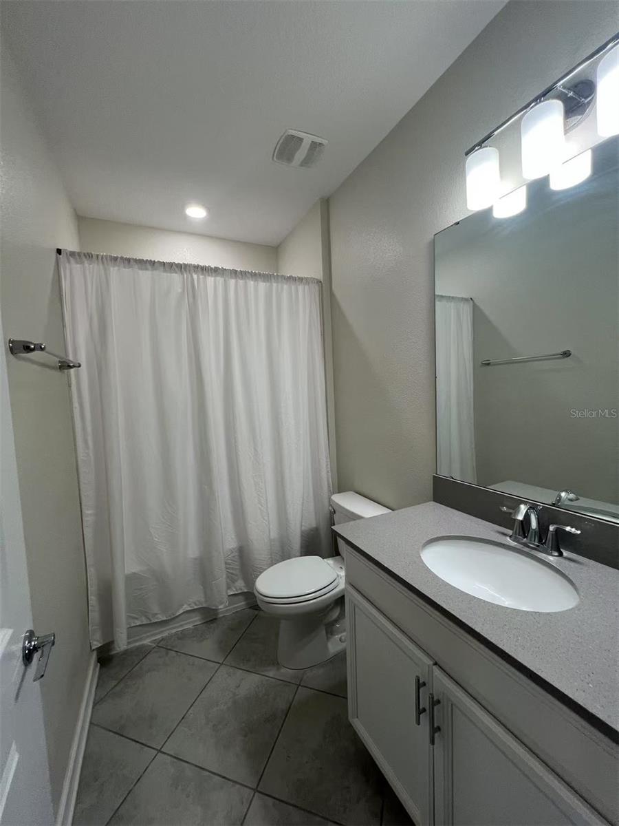 Image 34 of 41 For 1205 Royal St George Boulevard