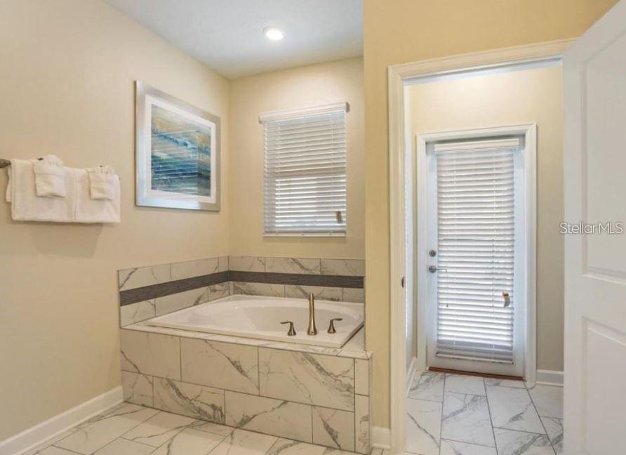 Image 5 of 40 For 1575 Plunker Drive