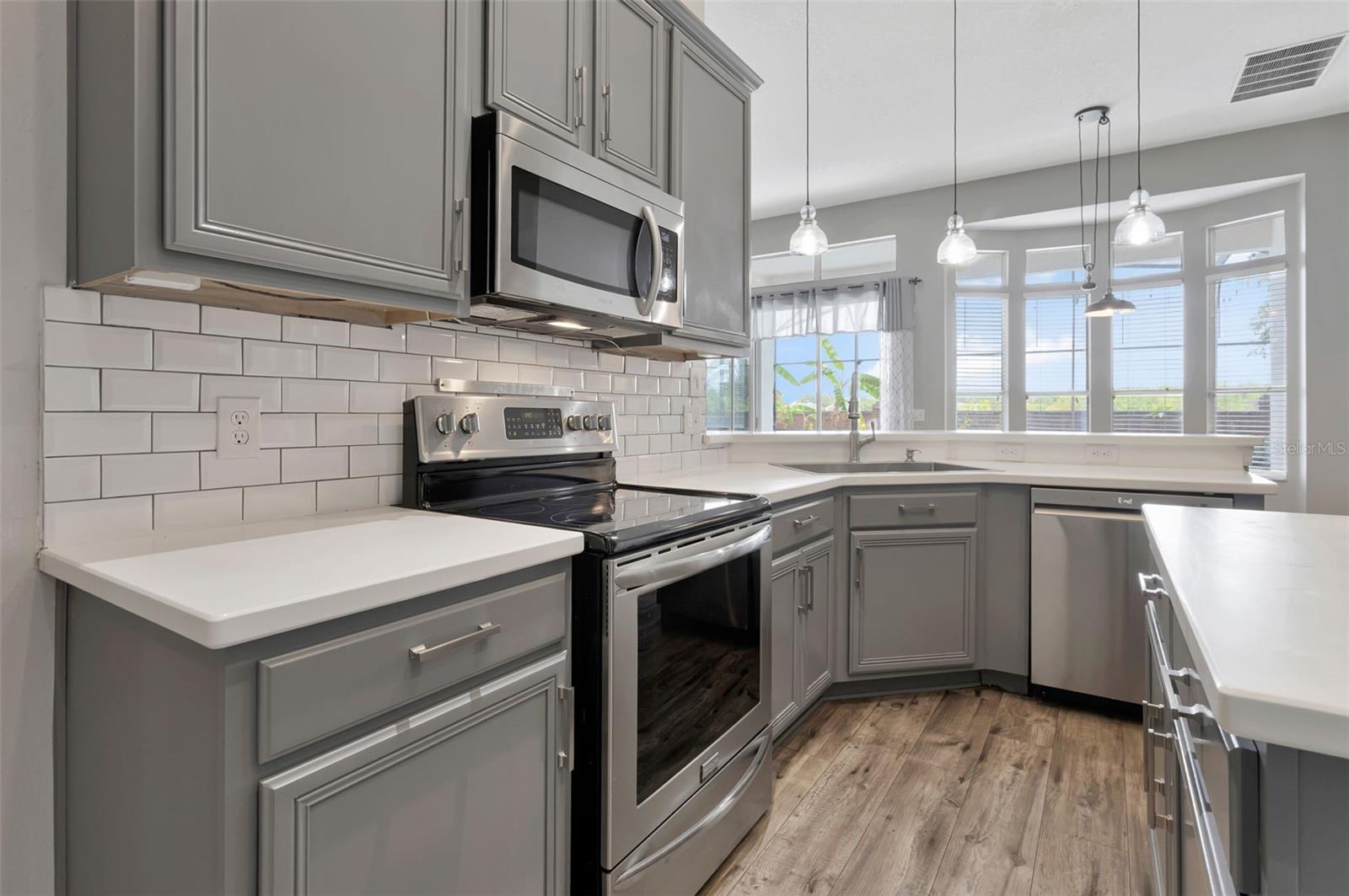 Image 19 of 48 For 12411 Scarlett Sage Court