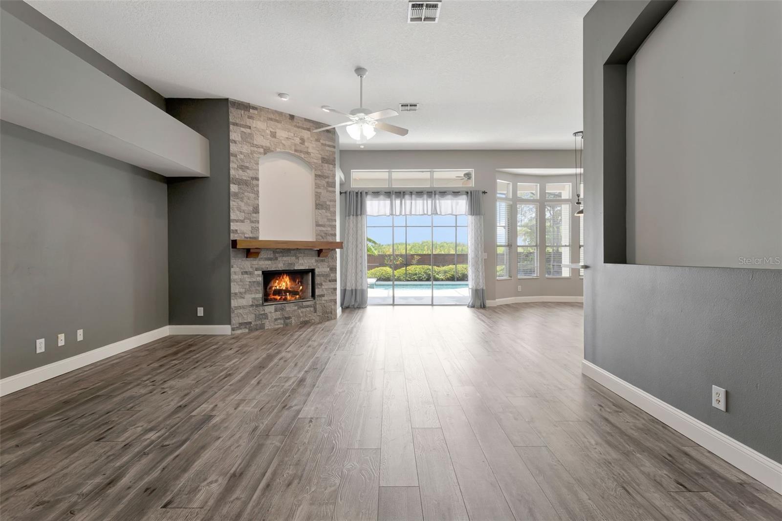 Image 4 of 48 For 12411 Scarlett Sage Court