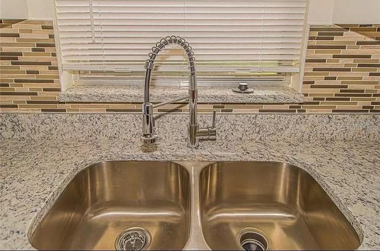 Image 8 of 23 For 5311 Ansonia Court