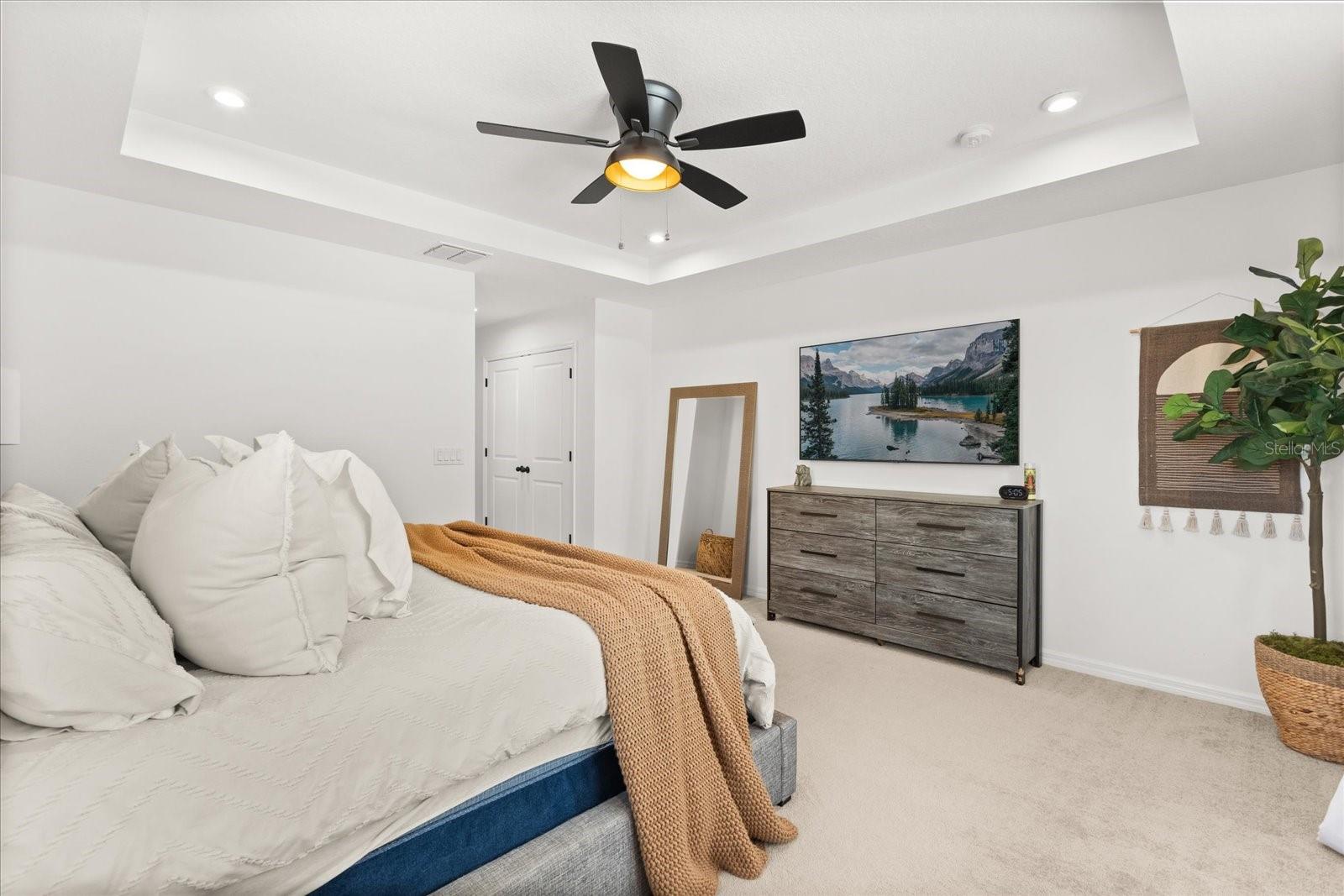 Image 24 of 48 For 5458 Carrara Court