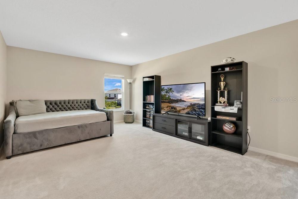 Image 17 of 33 For 4894 Knoll Lane