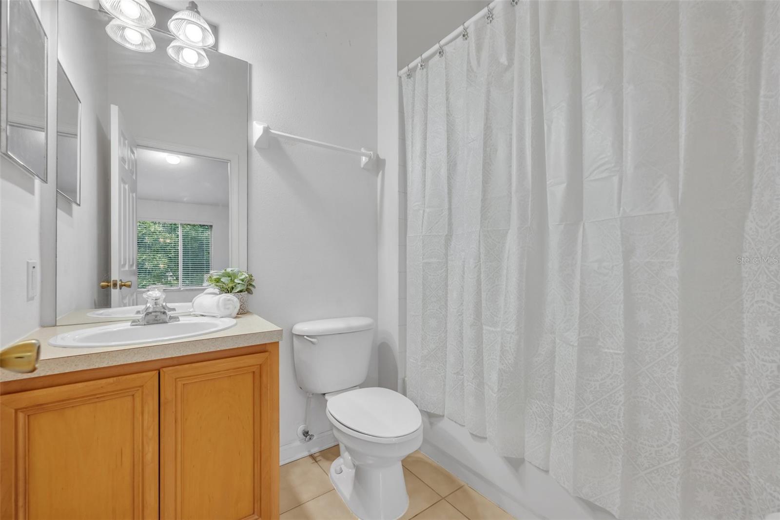 Image 17 of 23 For 1150 Vineland Place