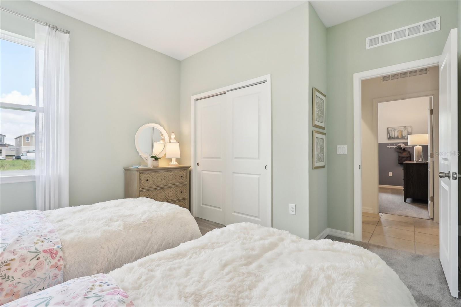 Image 25 of 49 For 439 Shoreview Sands Avenue