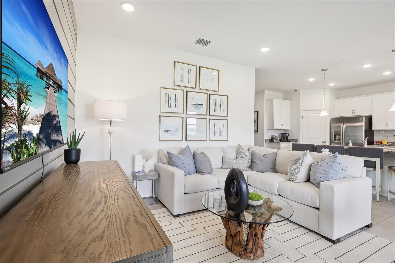 Image 6 of 49 For 439 Shoreview Sands Avenue