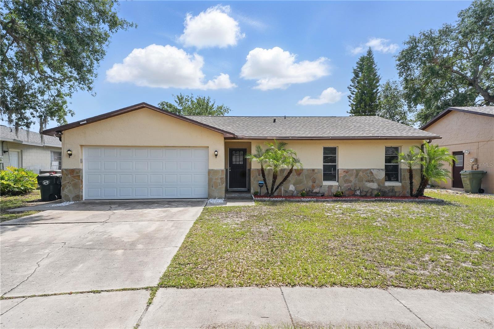 Details for 2527 Christine Drive, KISSIMMEE, FL 34744