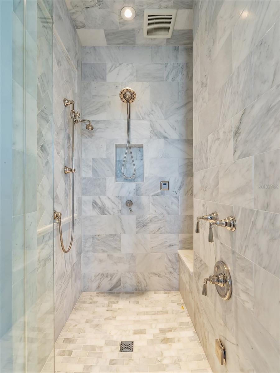 Image 42 of 49 For 649 Park Avenue