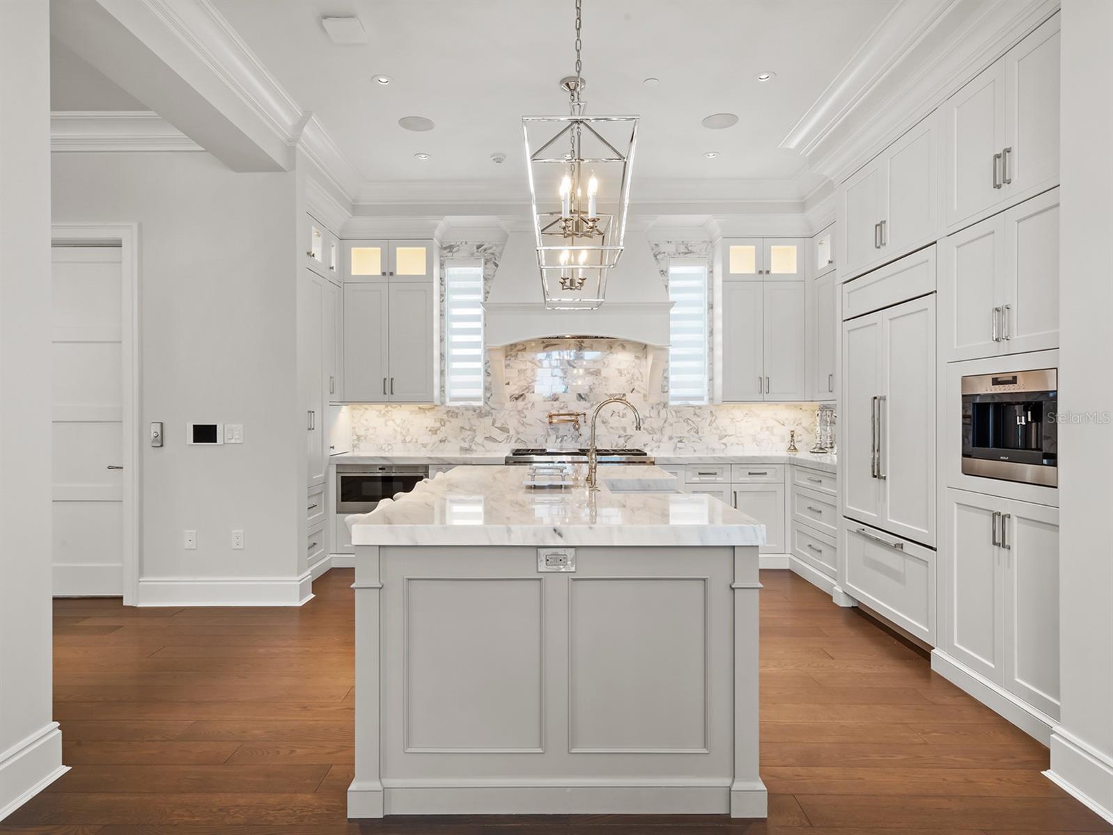 Image 7 of 49 For 649 Park Avenue