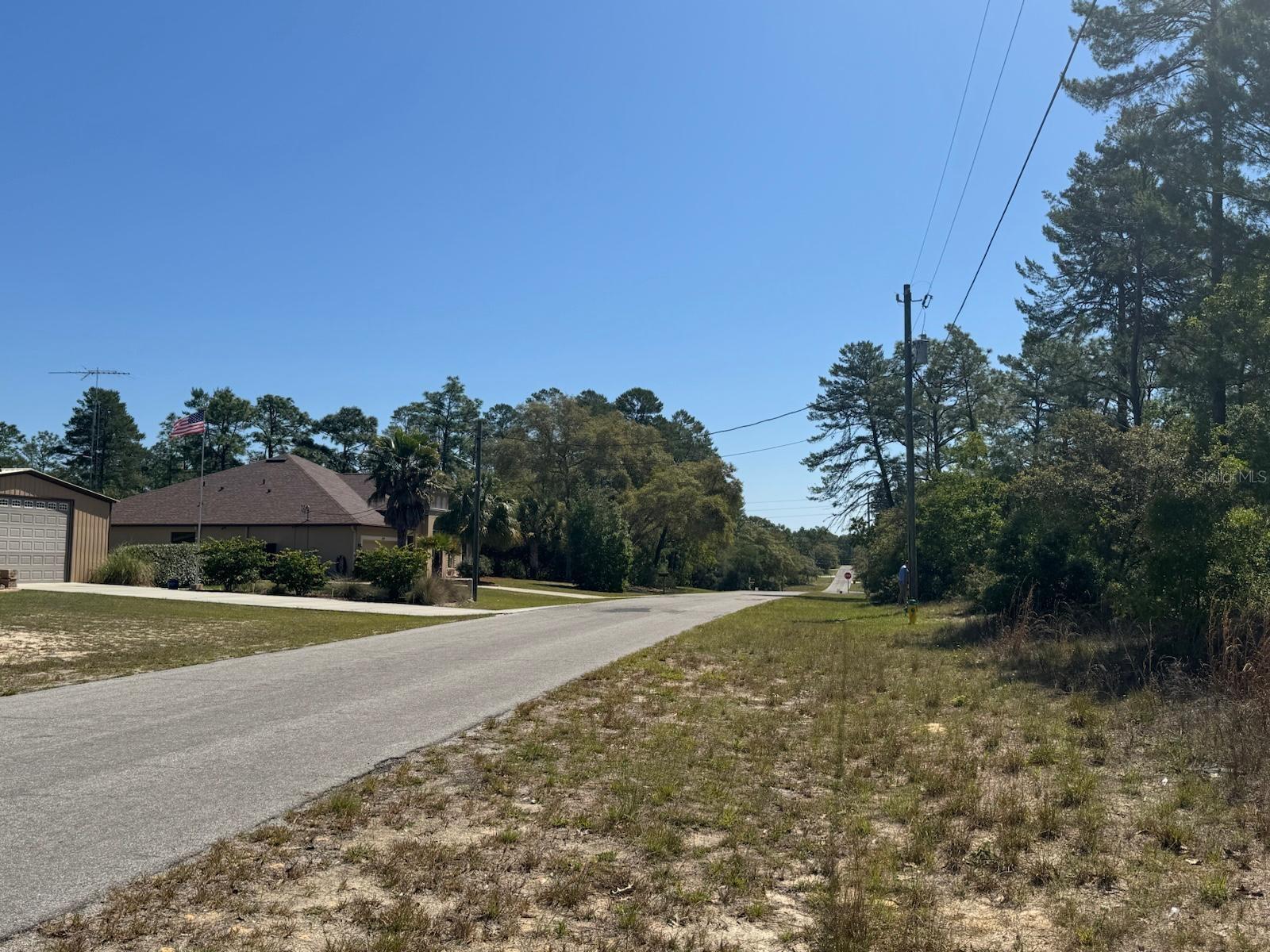 Image 4 of 14 For 7999 Gatewood Drive
