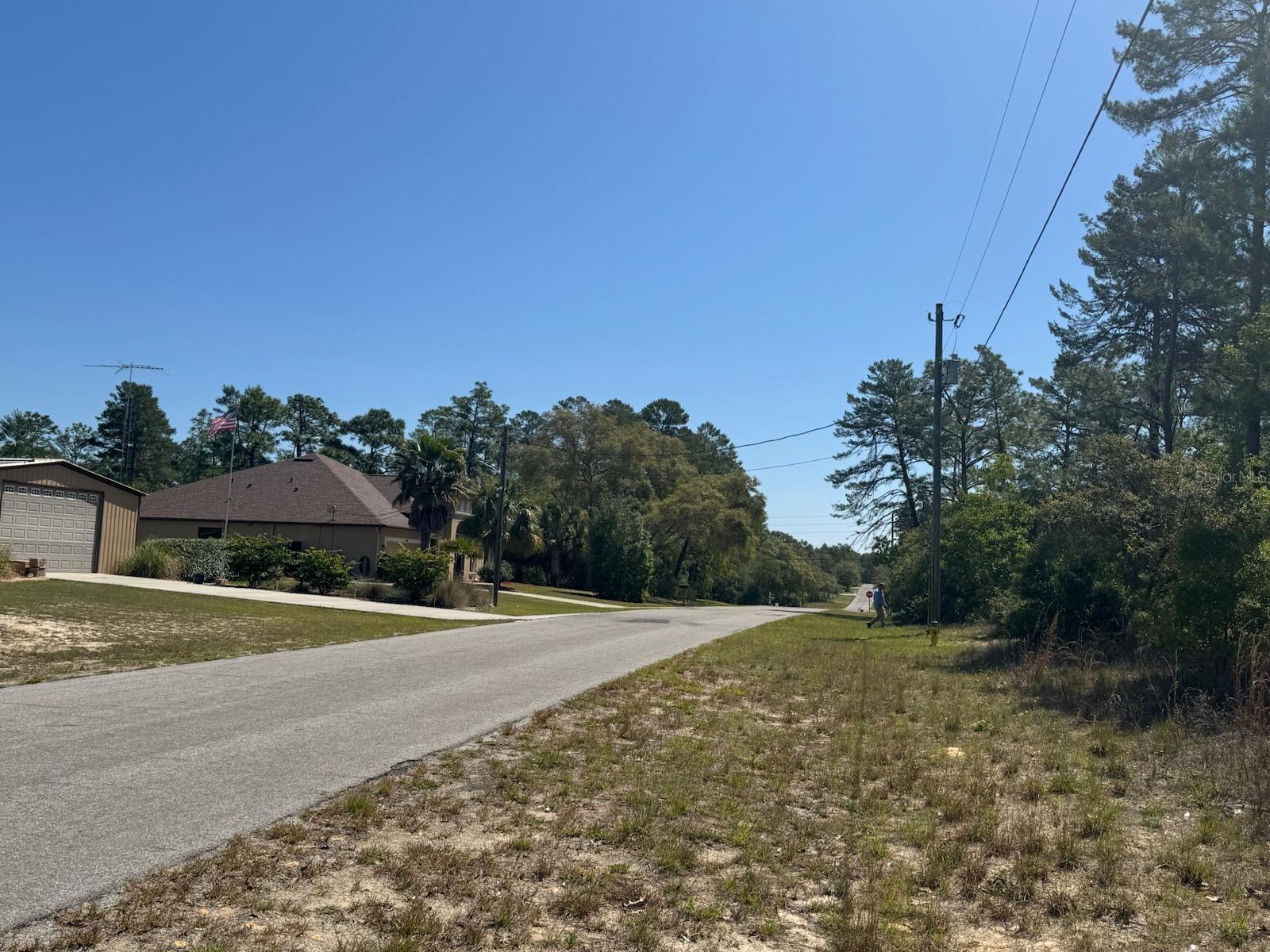 Image 5 of 14 For 7999 Gatewood Drive