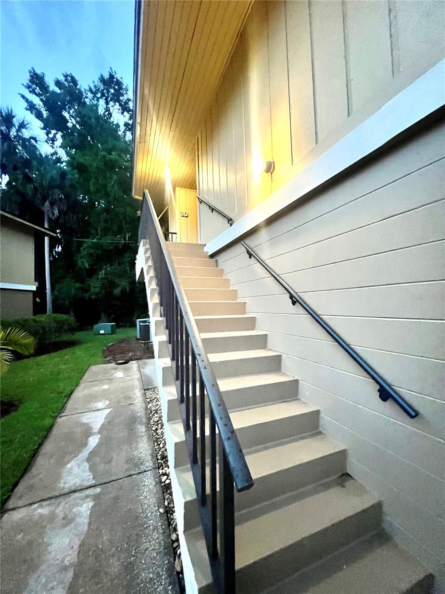 Image 3 of 31 For 130 Jasmine Woods Court 3d