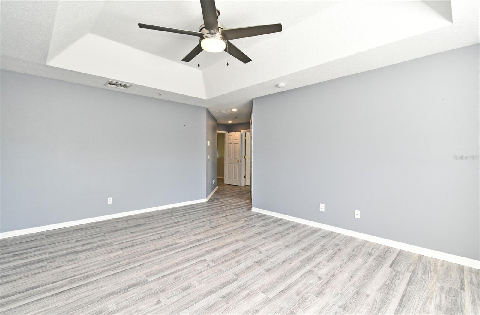 Image 45 of 59 For 506 Harbor Winds Court