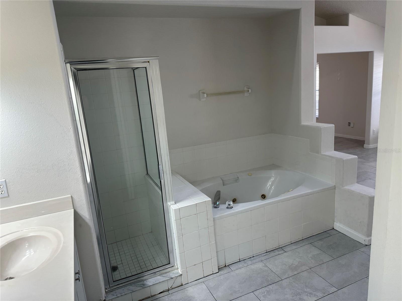 Image 15 of 22 For 6625 Cherry Grove Cir