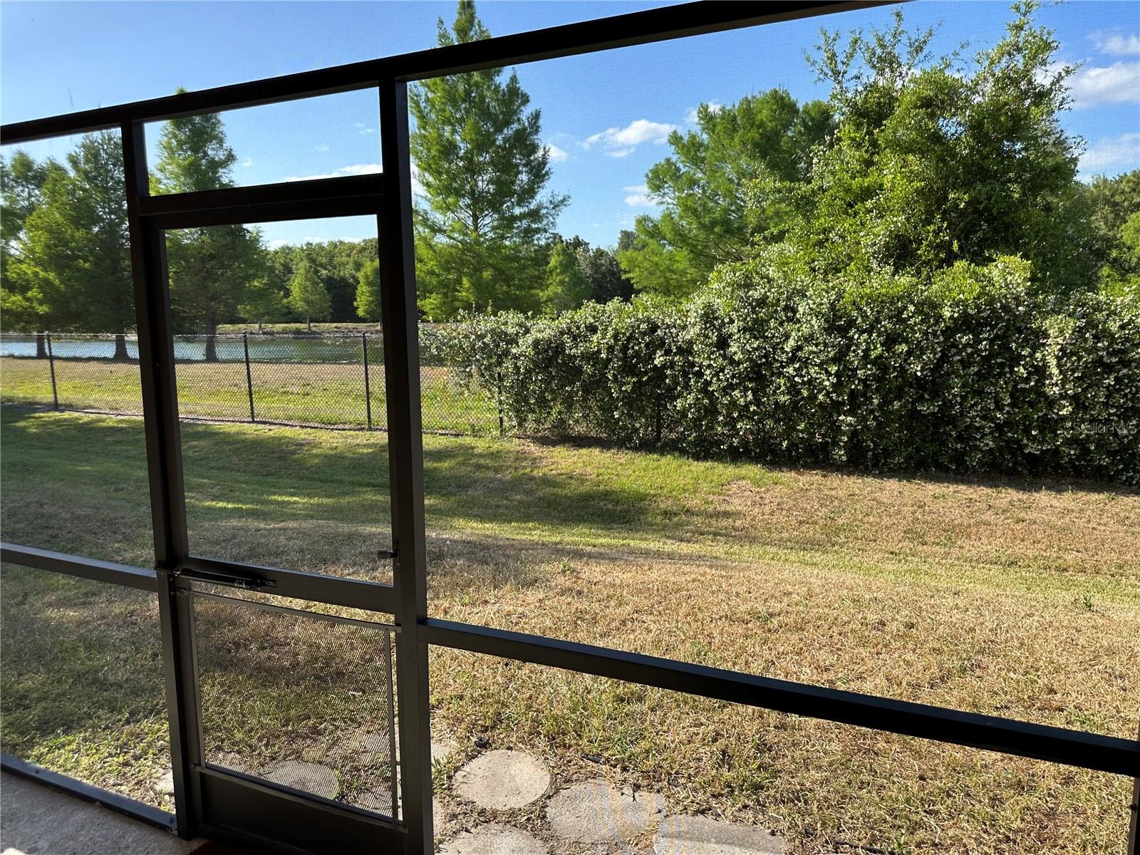 Image 19 of 22 For 6625 Cherry Grove Cir