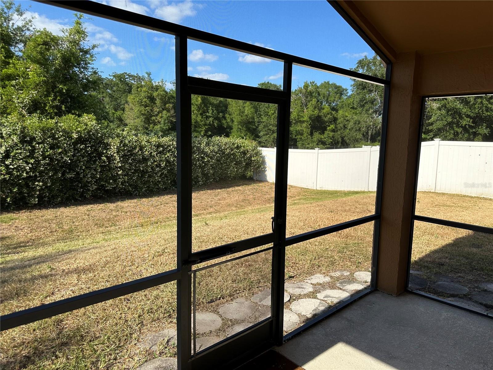 Image 20 of 22 For 6625 Cherry Grove Cir