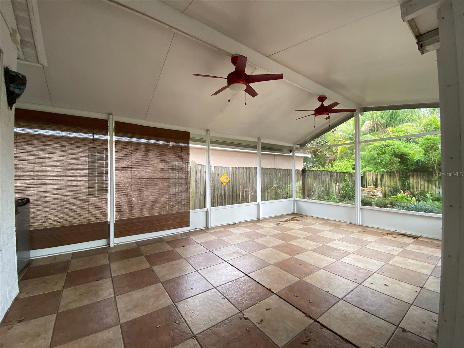 Image 22 of 23 For 3791 Lake Mirage Boulevard