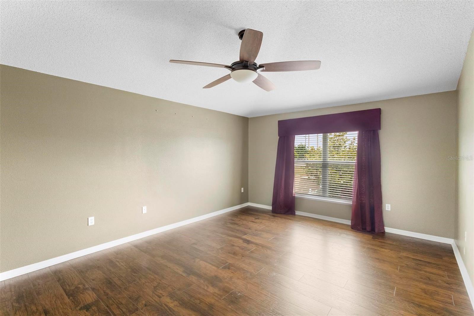 Image 14 of 30 For 4657 Willamette Circle
