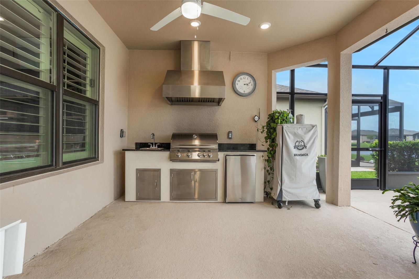 Image 16 of 58 For 636 San Augusto Drive