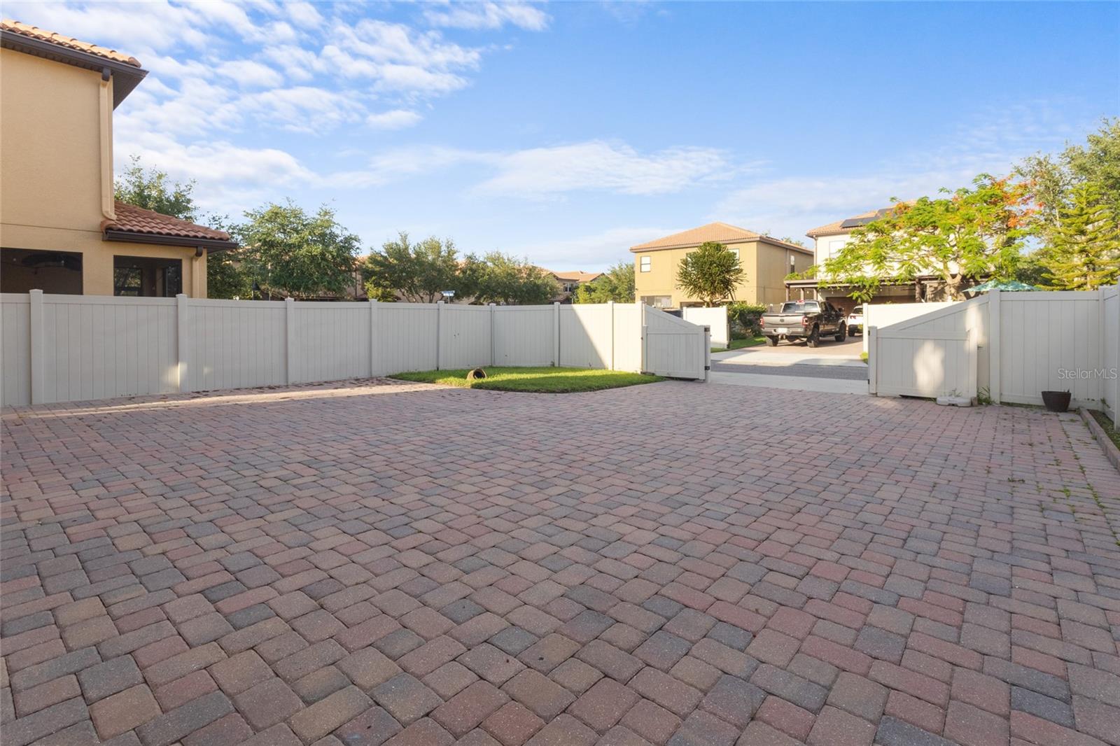 Image 36 of 42 For 1978 Fishtail Fern Way