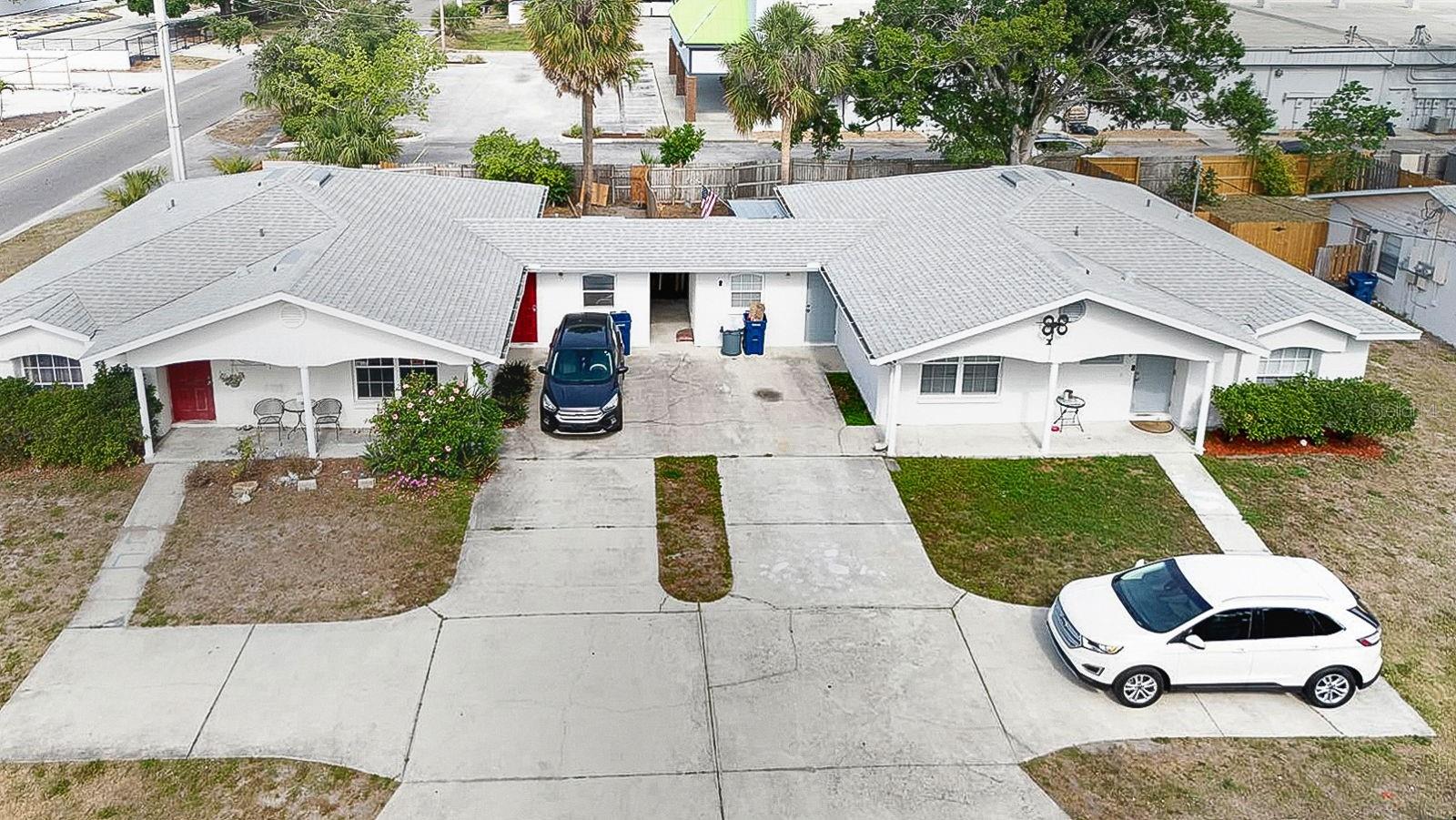 Listing photo id 5 for 6528- 6530 12th Street W