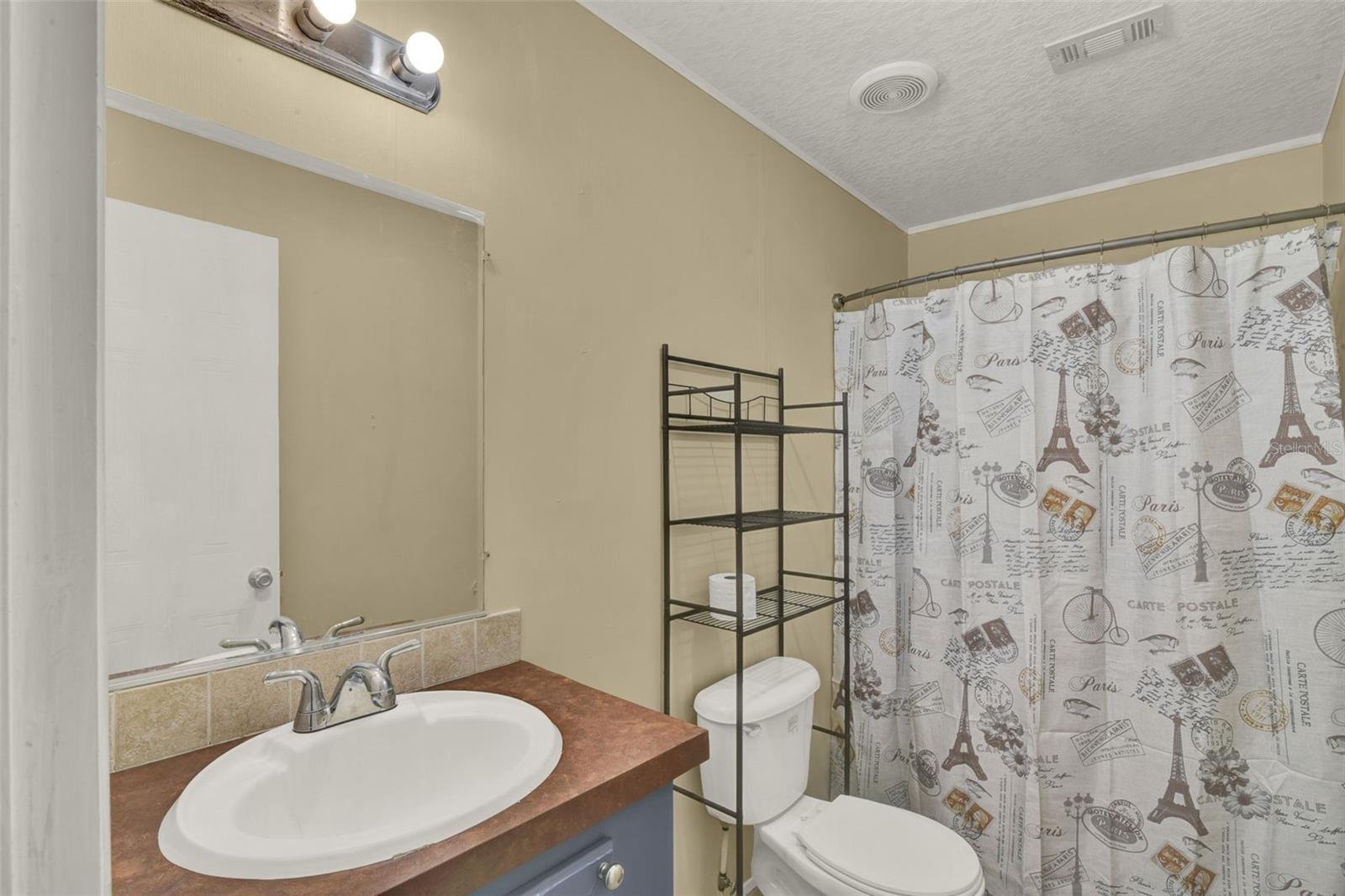 Image 18 of 20 For 13162 32nd Court