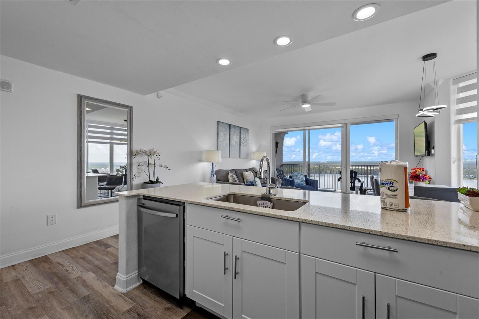 Image 13 of 45 For 13427 Blue Heron Beach Drive 1907