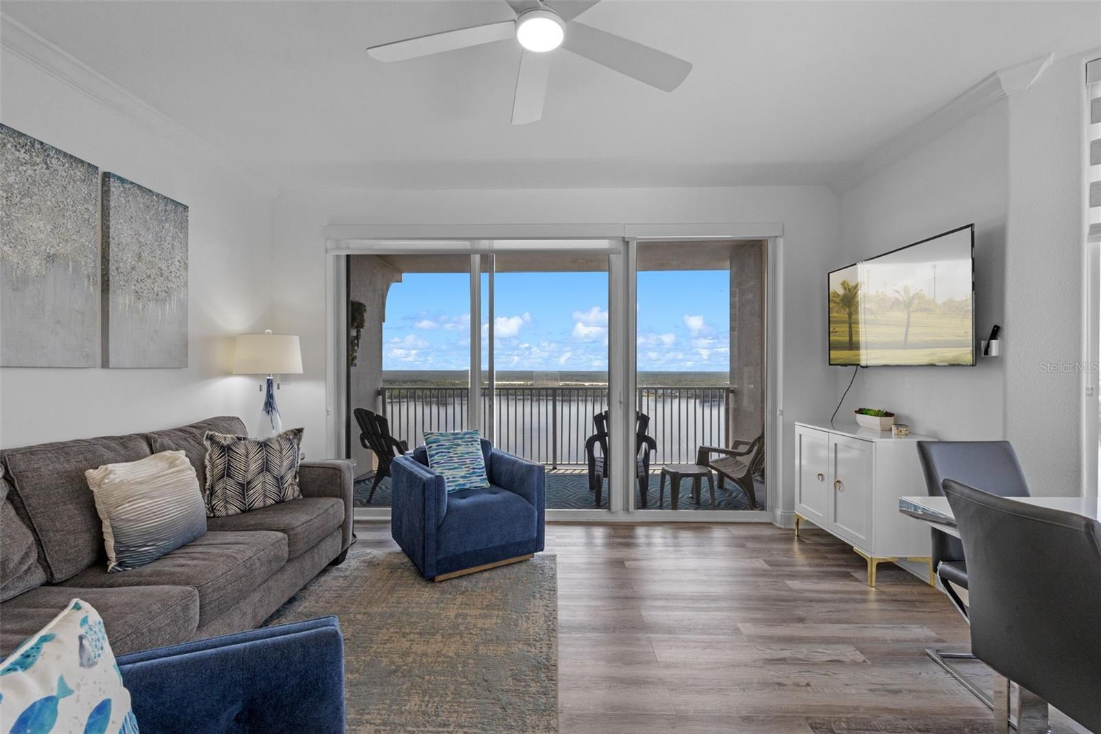 Image 15 of 45 For 13427 Blue Heron Beach Drive 1907