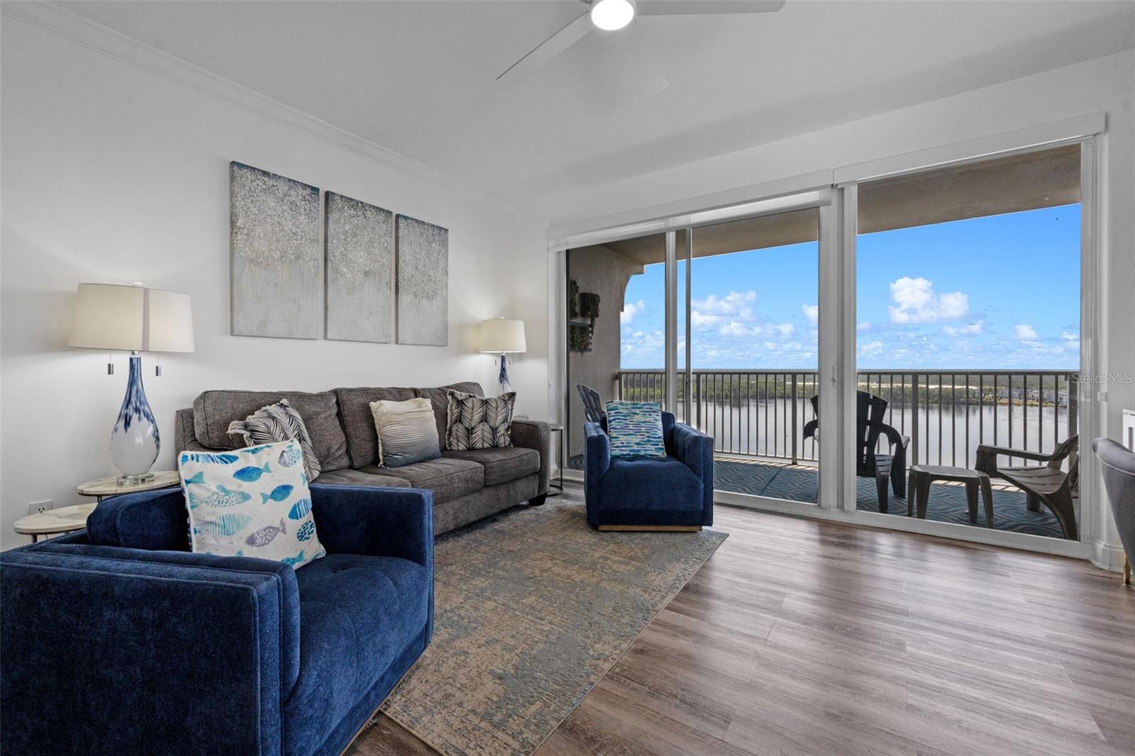 Image 16 of 45 For 13427 Blue Heron Beach Drive 1907