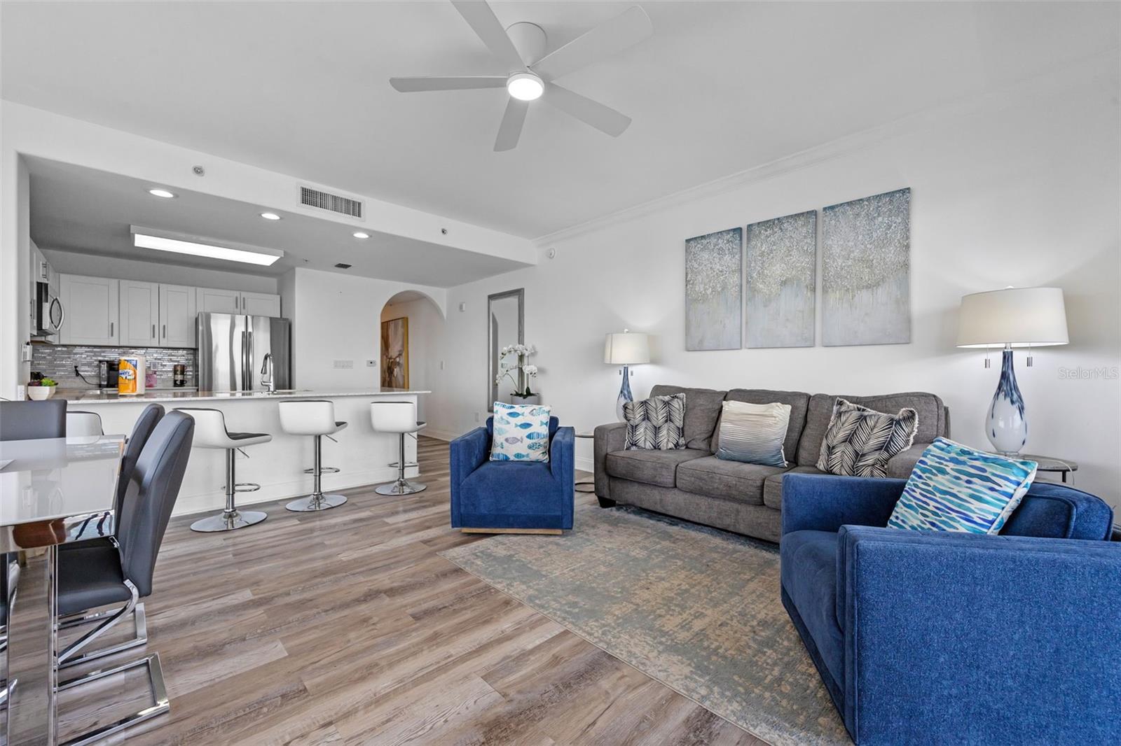 Image 18 of 45 For 13427 Blue Heron Beach Drive 1907