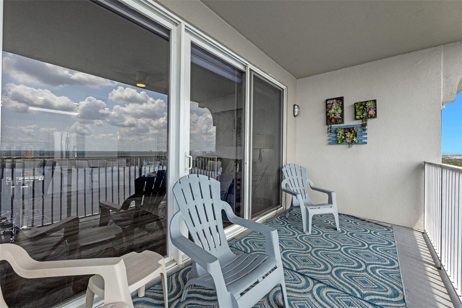 Image 39 of 45 For 13427 Blue Heron Beach Drive 1907