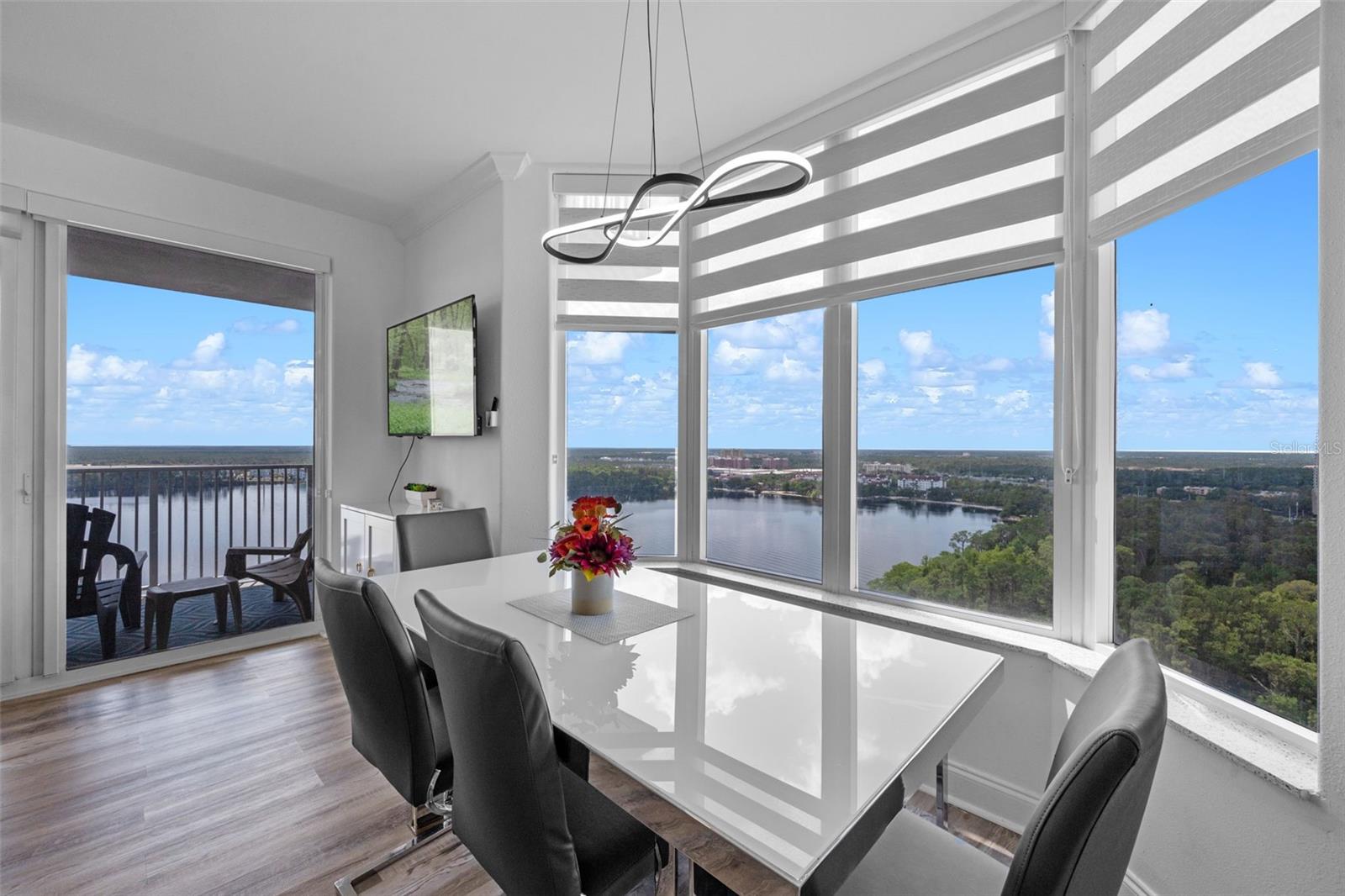 Image 5 of 45 For 13427 Blue Heron Beach Drive 1907
