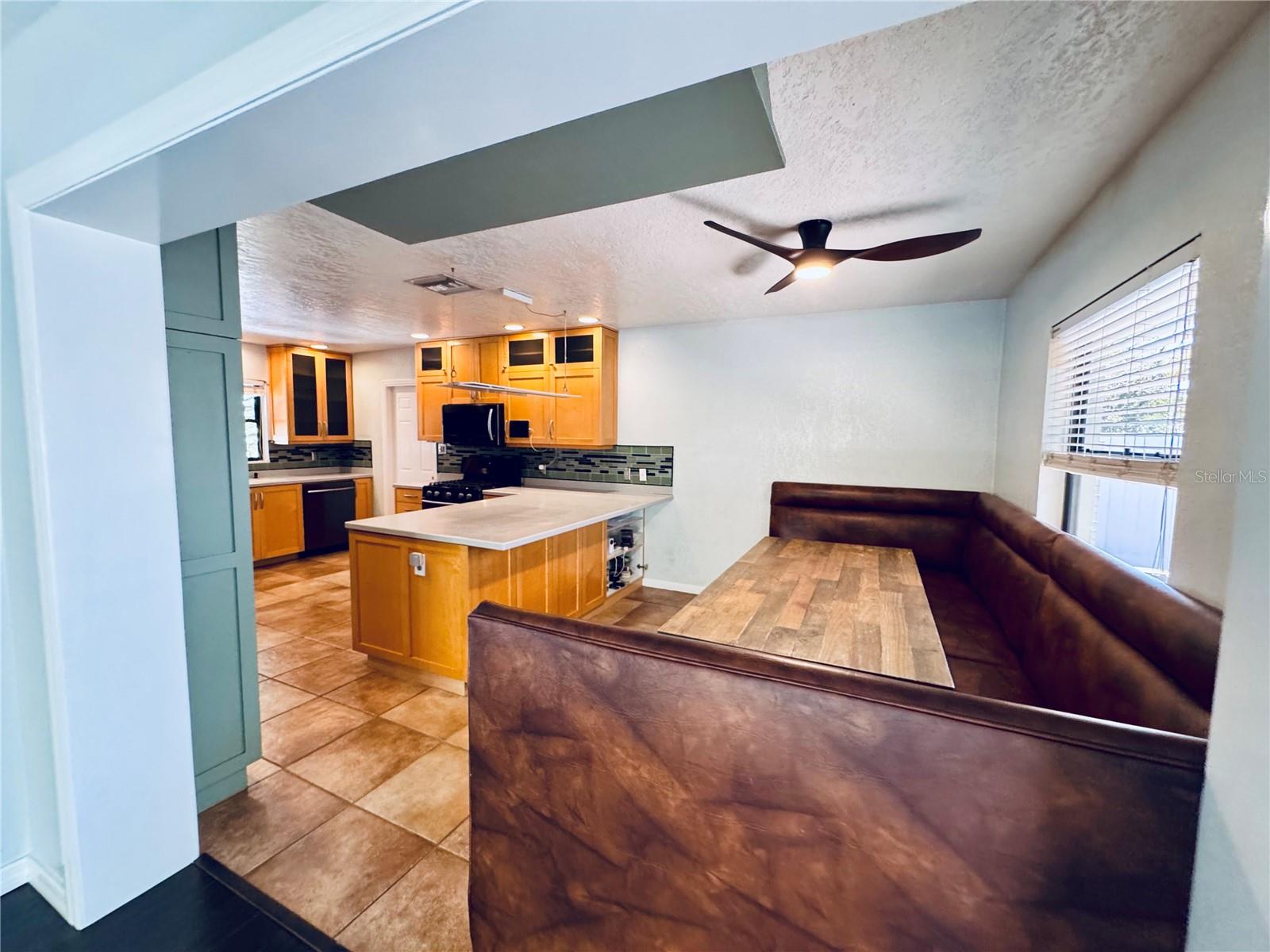 Image 11 of 23 For 4501 Elaine Place