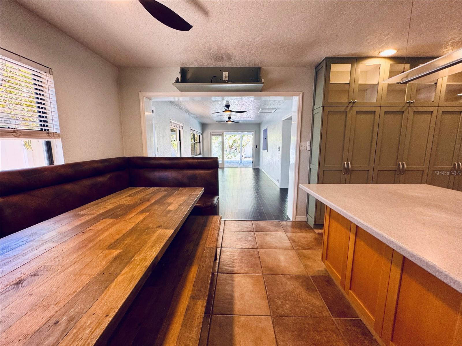 Image 12 of 23 For 4501 Elaine Place